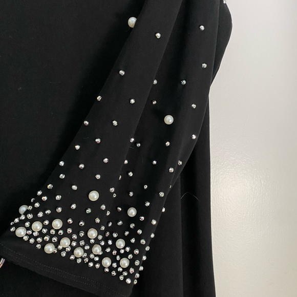 Like new, comfortable shift dress embellished by faux pearls,diamonds - Picture 2 of 5